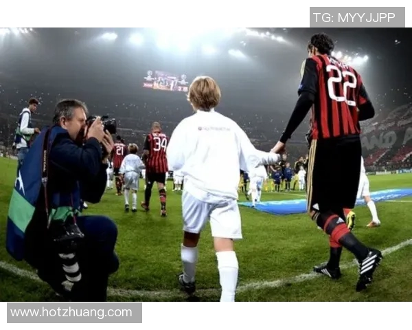 孔塞桑频繁变阵引发米兰球迷不满谁来承担这场战术混乱的责任